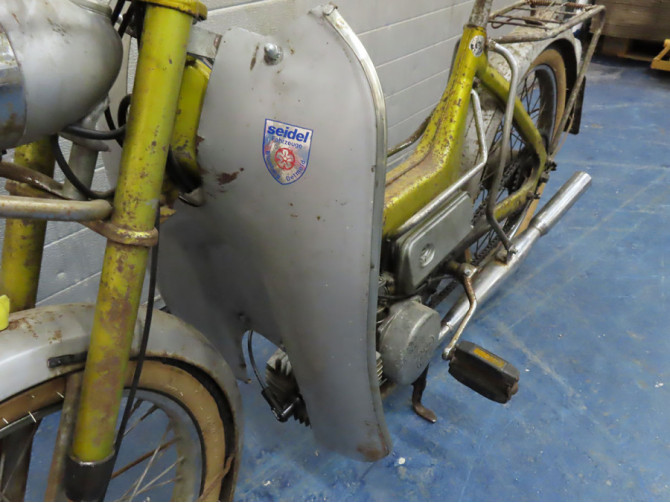 Sierstrip tank / frame / plaatwerk / windscherm chroom 2 meter product