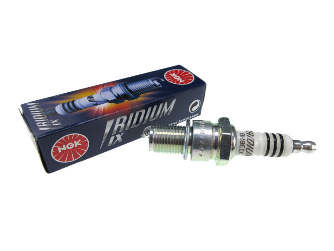 Sparkplug NGK long thread BR8EIX Iridium (A55) product