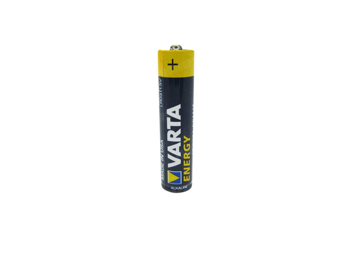 Batterie AAA Varta  main