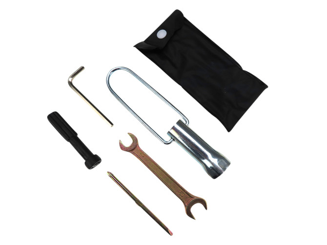 Tool set for on the road product