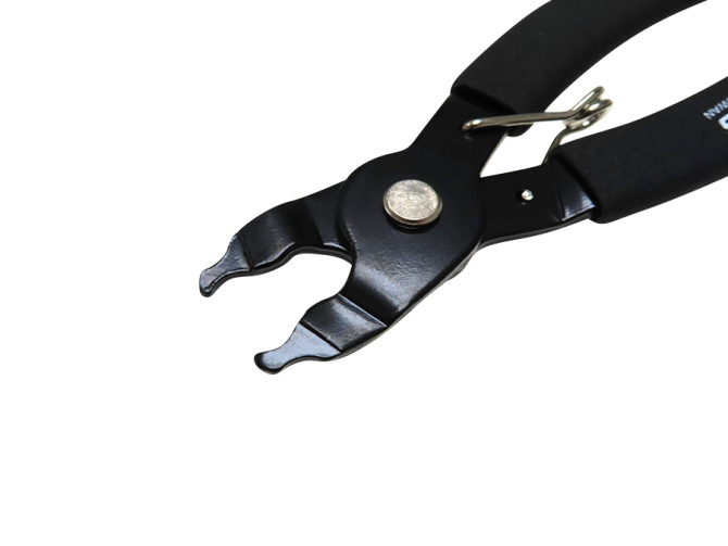 Chain joint master link plier product