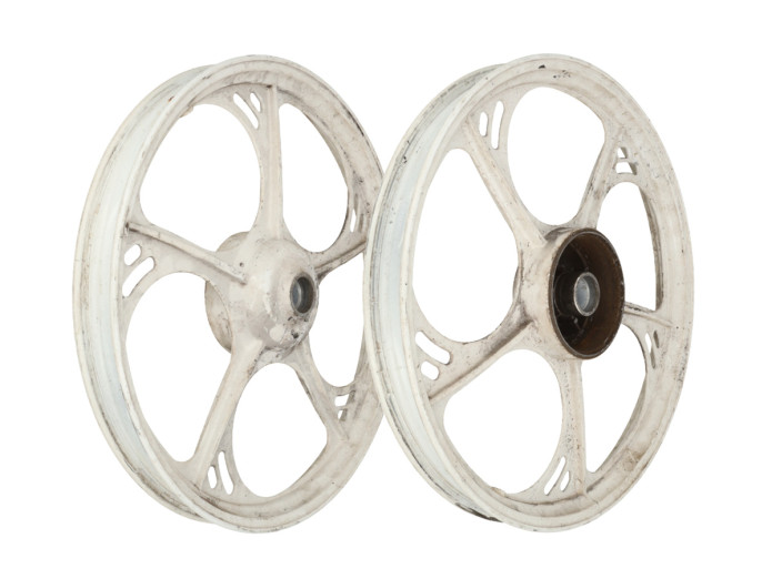 2e hands 16 inch stervelg 16x1.35 Tomos A3 / A35 / A55 (set)