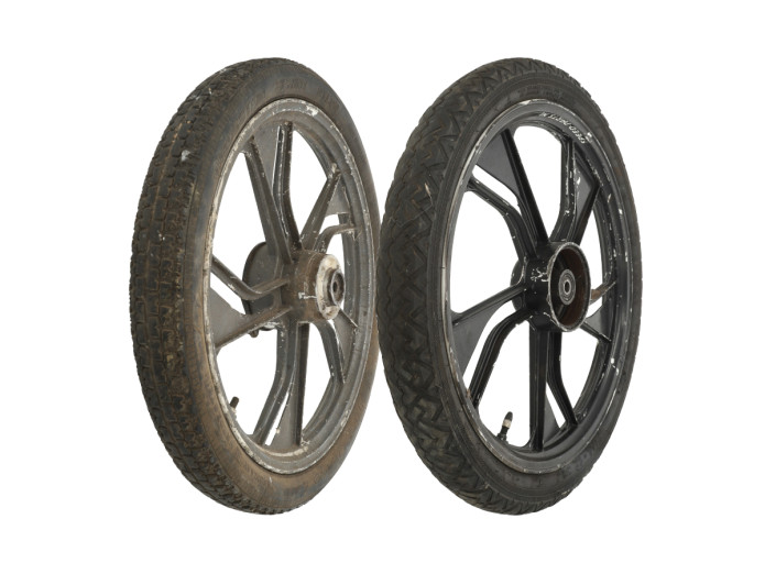 2e hands 16 inch stervelg 16x1.35 Tomos A3 / A35 (set) 2