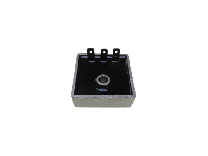 Spanningsregelaar 12 volt 3-polig AC (zonder accu)