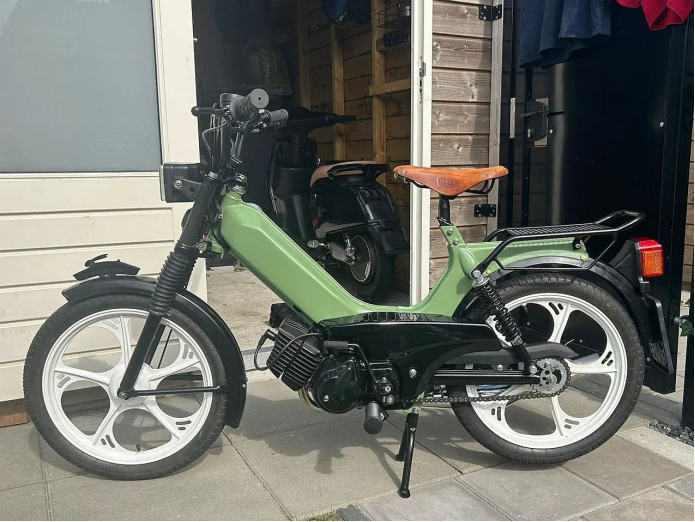 Seitenverkleidung Tomos A35 Satz Schwarz Glanz Nachbau