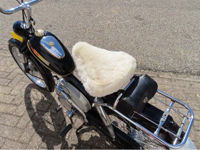 Saddle cover sheepskin Tomos A3 A35 2L 3L Bategu beige product