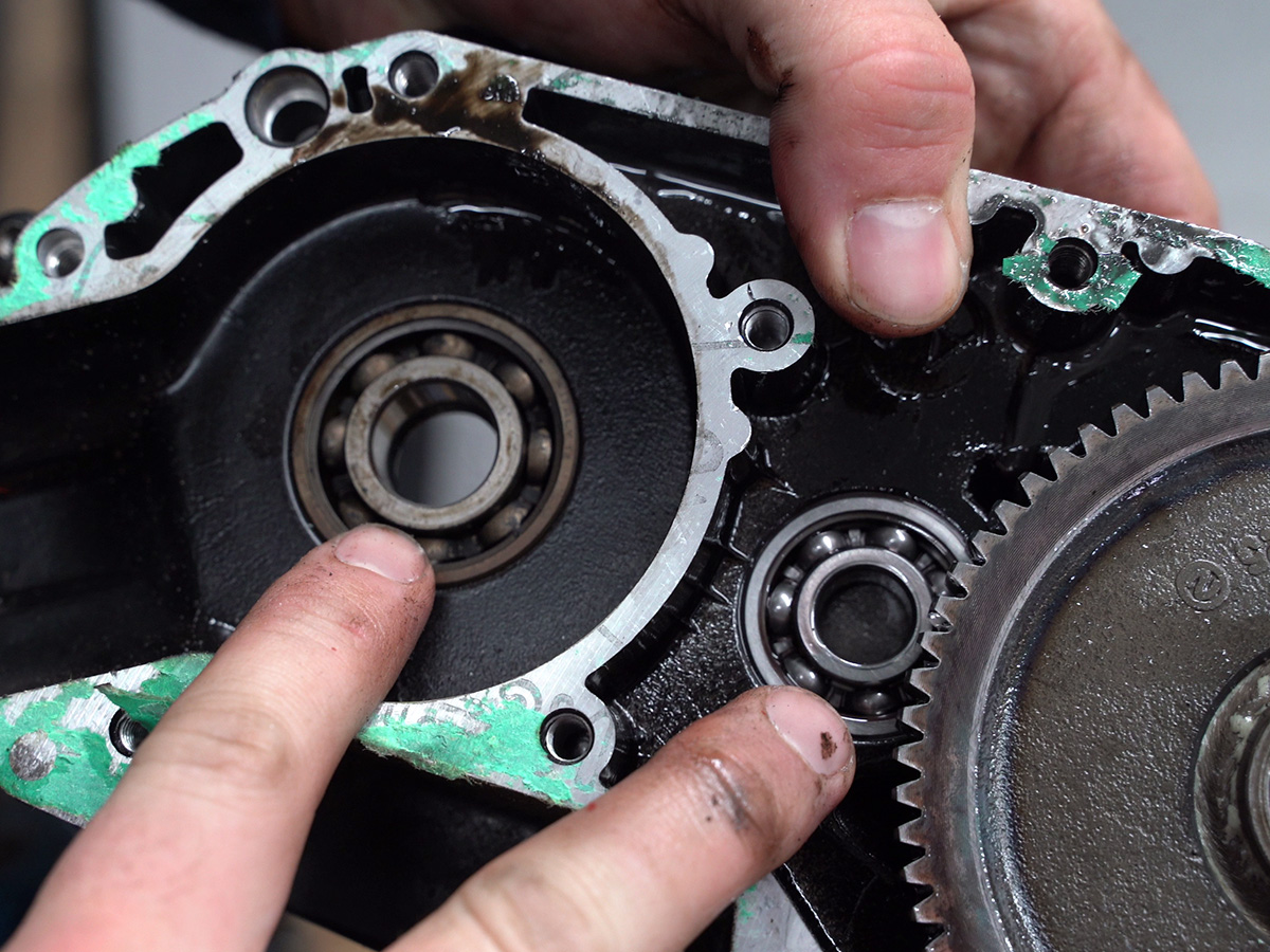 Removing a bearing from the crankcase