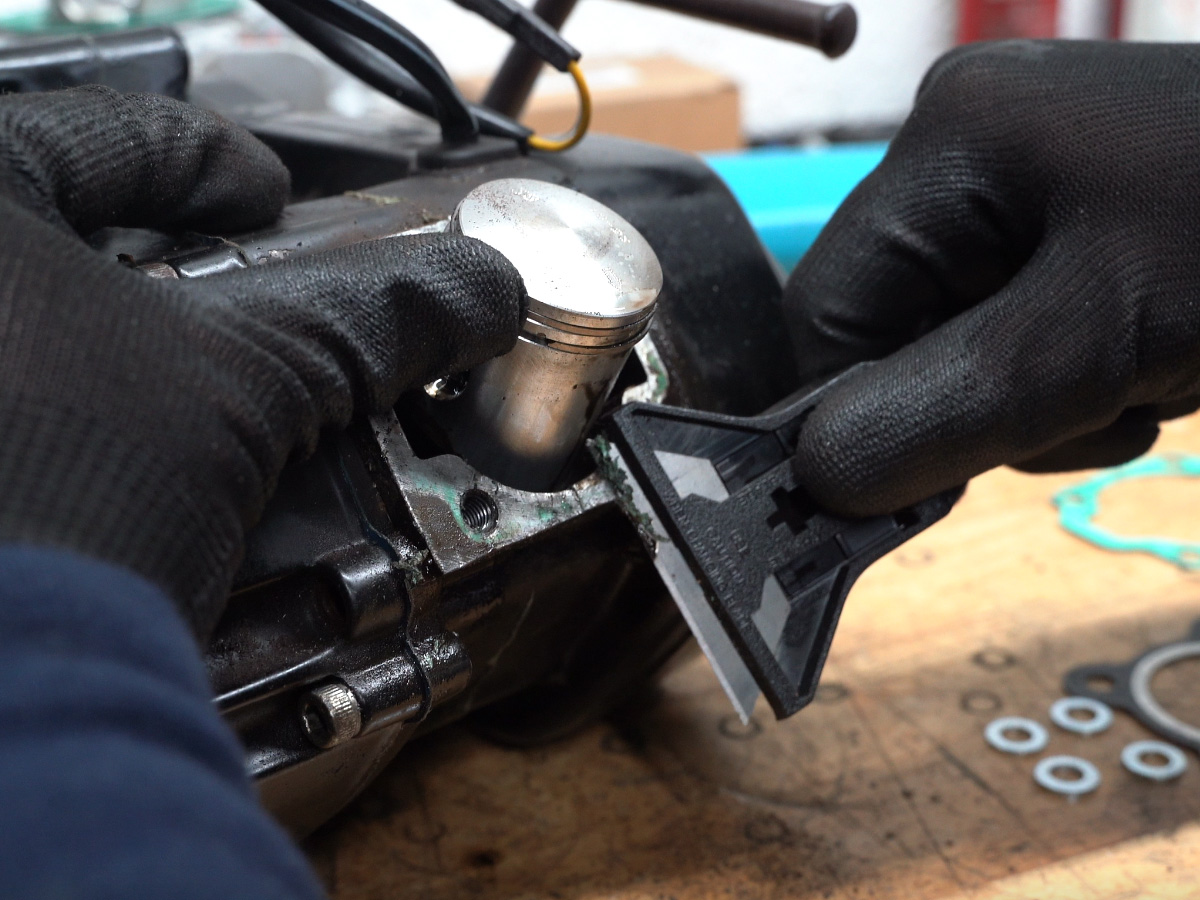 Removing old gasket material from the crankcase surface